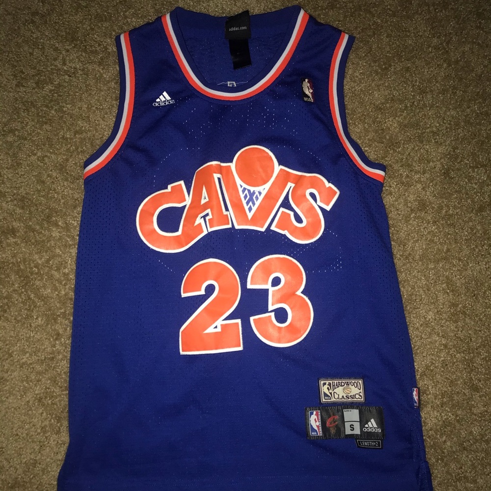 Retro cavs jersery